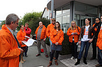Der Stellvertretende Bundesvorsitzende des DJV, Michael Anger (l.), unterstützt die Kolleginnen und Kollegen der Oberthessischen Presse. Â©Sonja Lehnert