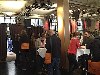 Mehr als 300 Journalistinnen und Journalisten aus Deutschland und den Nachbarländern kamen zum Kongress besser online 2014 nach Berlin. Foto: Sonja Lehnert