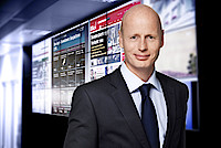 Marc Walder im Newsroom. Quelle Â© Ringier AG