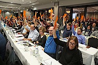 DJV-Bundesverbandstag 2018: Delegierte vom DJV-Hessen stimmen ab / Foto: Hans Dieter Erlenbach