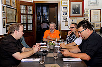 Kreative Runde beim Bezirksverband Osthessen / Foto: Carina Jiersch